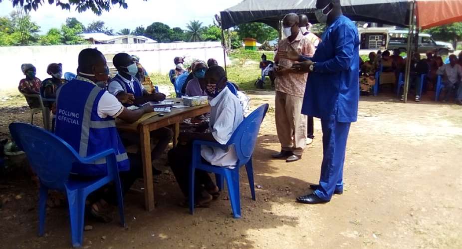Dormaa East: EC Lauded For A Well Organised, Incident-Free Voter Registration Exercise