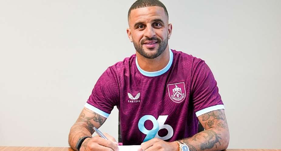 Burnley sign Kyle Walkerfrom ManchesterCity in deal worth up to 5m