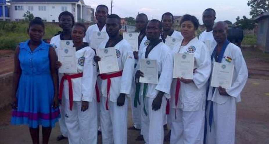 Fifteen Hapkido seniors completes promotional test