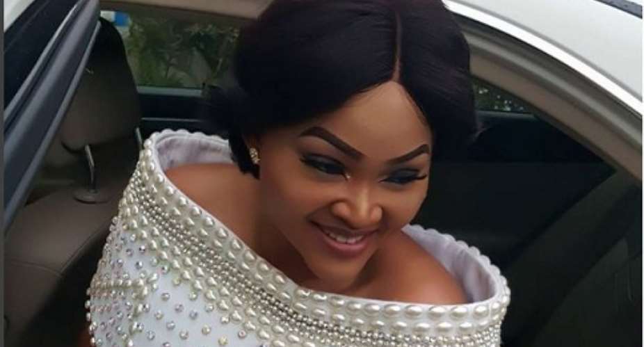 See How Actress, Mercy Aigbe was able to Break the Internet photos