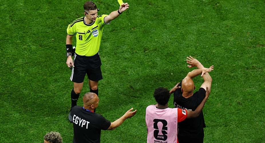 Egypt head coach Hossam Hassan (right) clashed with referee Franois Letexier during Egypts 3-2 defeat against Argentina in the last-16 at the 2026 World Cup. - REUTERS - Marco Bello