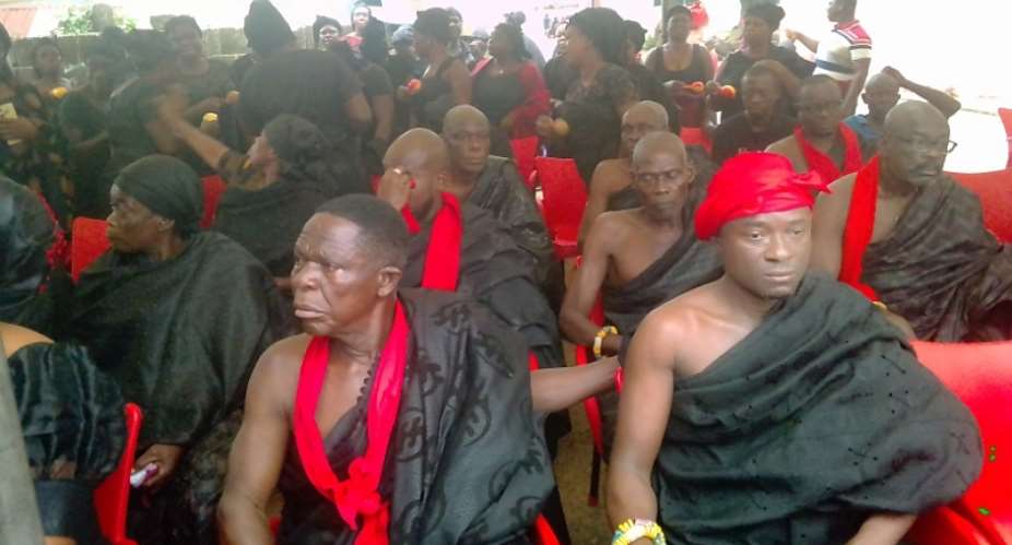 Togbe Klimadzafia IV (Right) and Togbe Golo II