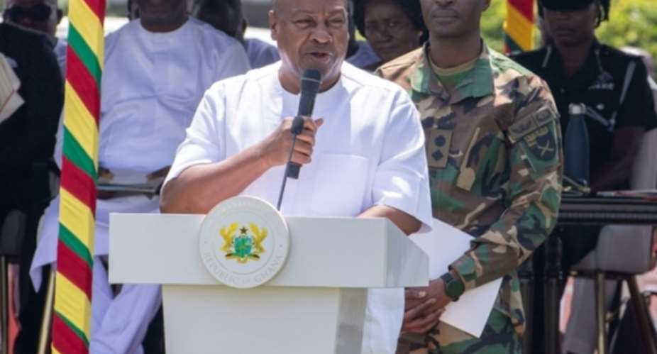 Mahama orders demolition of old Korle Bu maternity block, describes facility as ‘death trap’