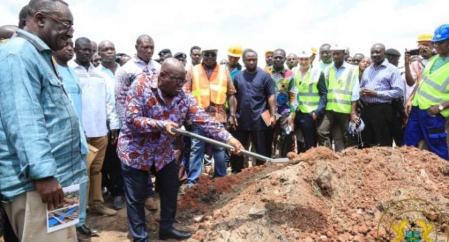 Akufo-Addo Cuts Sod For Ksi Roads Facelift Project