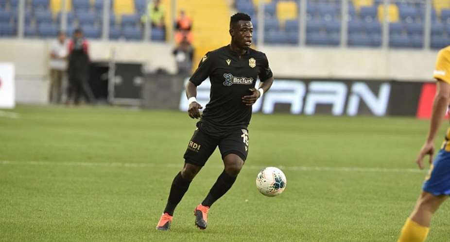 Serie A Clubs In Race To Sign Ghana Midfielder Afriyie Acquah