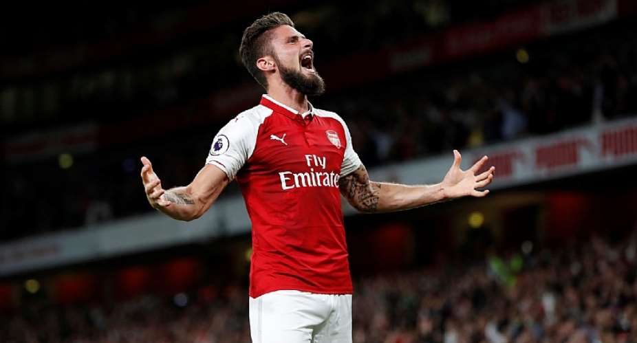 Arsenal beat Leicester in breathtaking Premier League opener