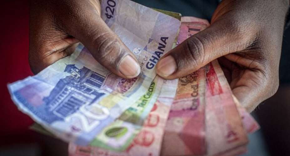 August 1: Cedi sells at GHS15.82 to $1, GHS14.90 on BoG interbank