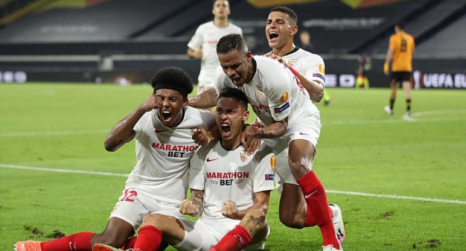 Sevilla's Argentinian midfielder Lucas Ocampos C celebrates scoring his team's first goal during the UEFA Europa League quarter-final football match Wolverhampton Wanderers v Sevilla at the MSV Arena on August 11, 2020 in Duisburg, western Germany.Image credit: Getty Images