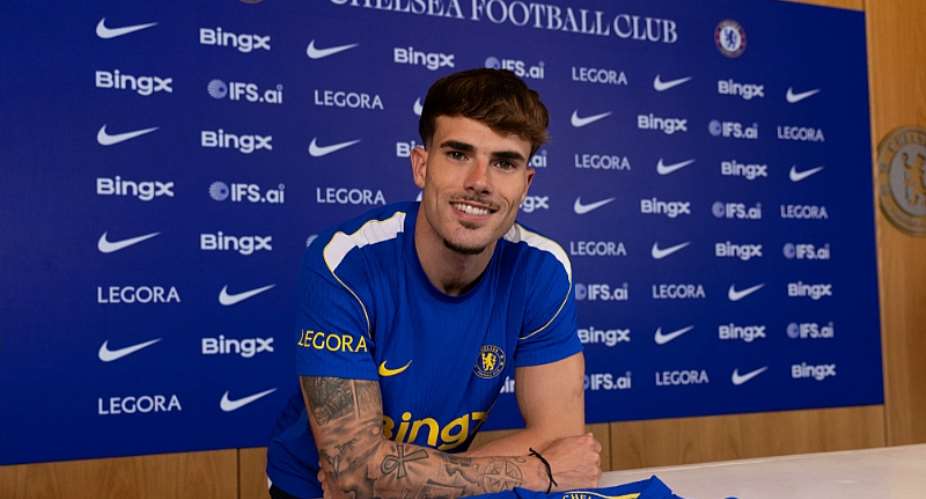 Chelsea sign defender Pep Chavarria from Rayo Vallecano on five-year contract