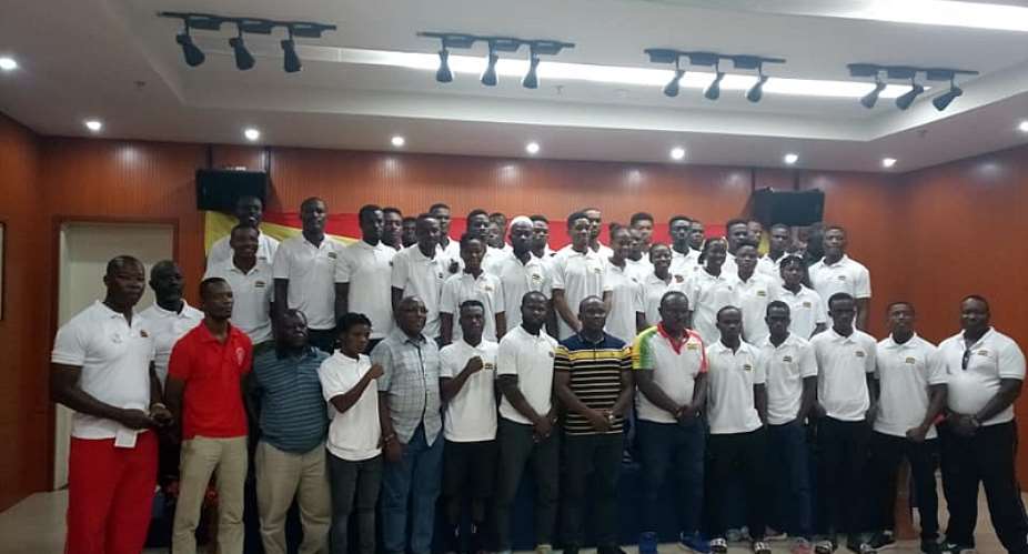 Team Ghana In A Picture With Some Members Of The National Sports Authority