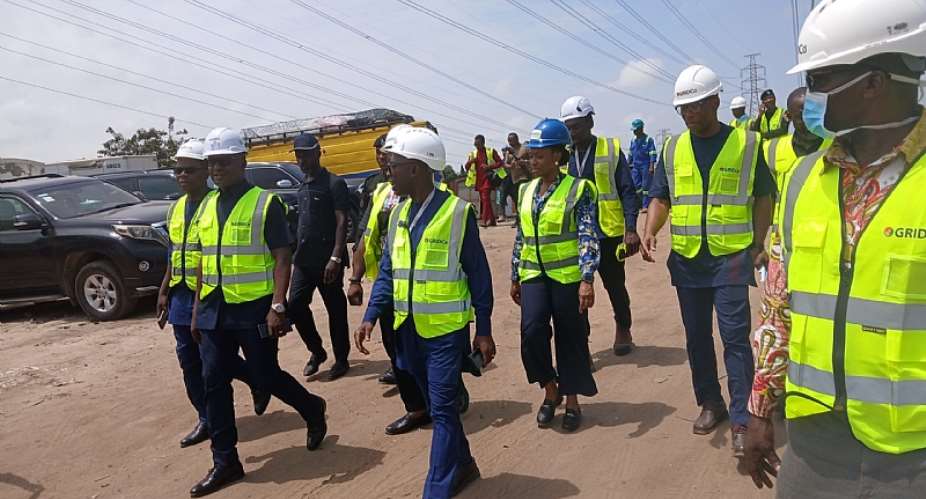 Energy Minister gives encroachers under power pylons one month to vacate