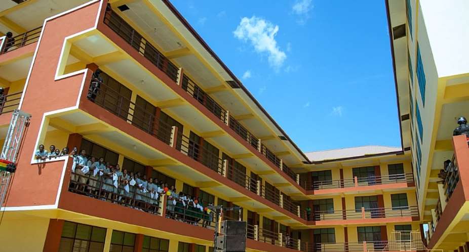 Mahama commissions Paga SHS E-Block