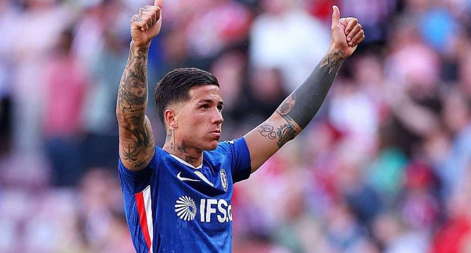 Chelsea expect midfielder Enzo Fernandez to stay after Man City do not make bid