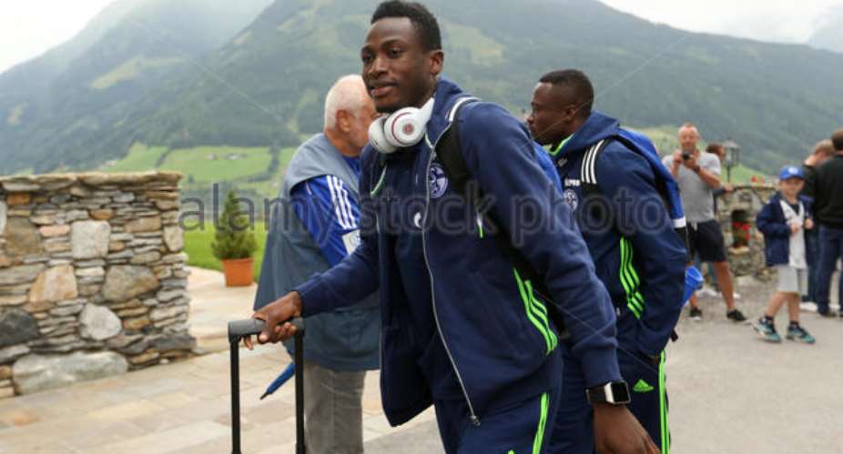 Baba Rahman stars in Schalke's victory over Athletic Bilbao at the Veltins Arena