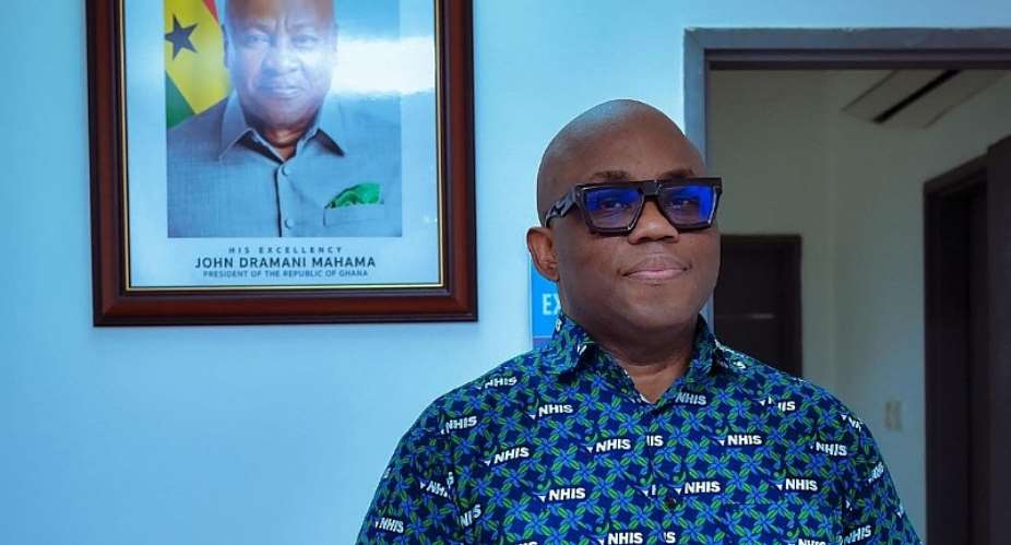 Dr Victor Asare Bampoe