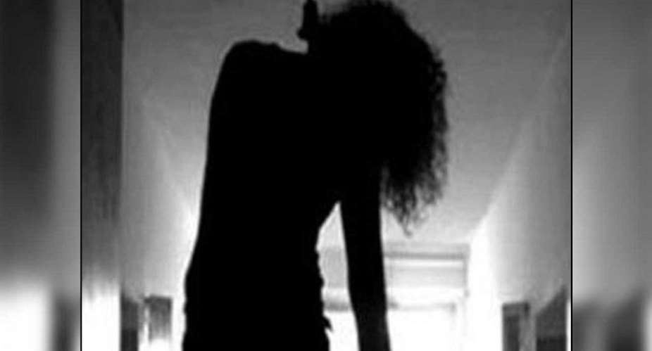 17-Year-Old Student Hangs Herself After A Fight