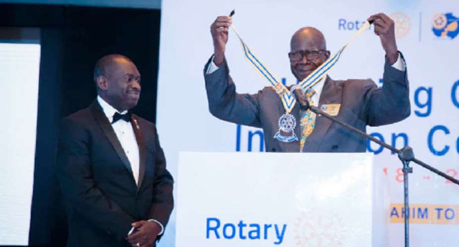 Rotary Intl District 9102 Welcomes New District Governor