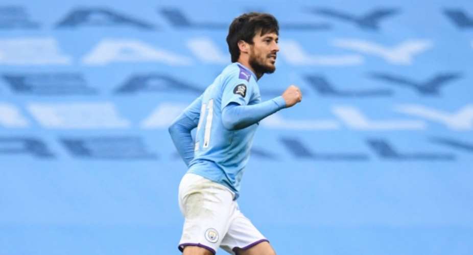 David Silva Returns To Spain To Sign For Real Sociedad