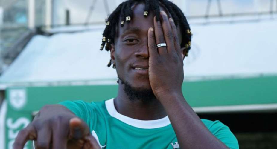 Ghana forward Emmanuel Boateng rejoins Portuguese side Rio Ave