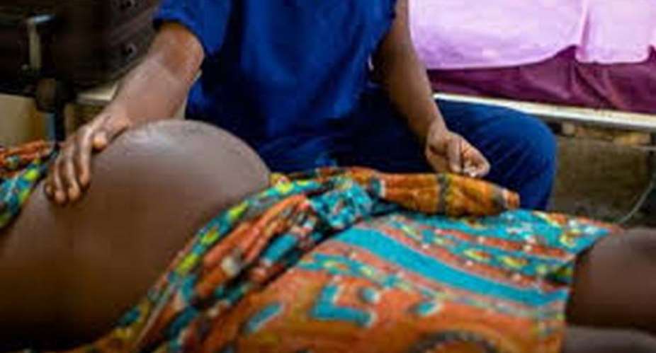 How Jasikanmidwives delivered baby at roadside