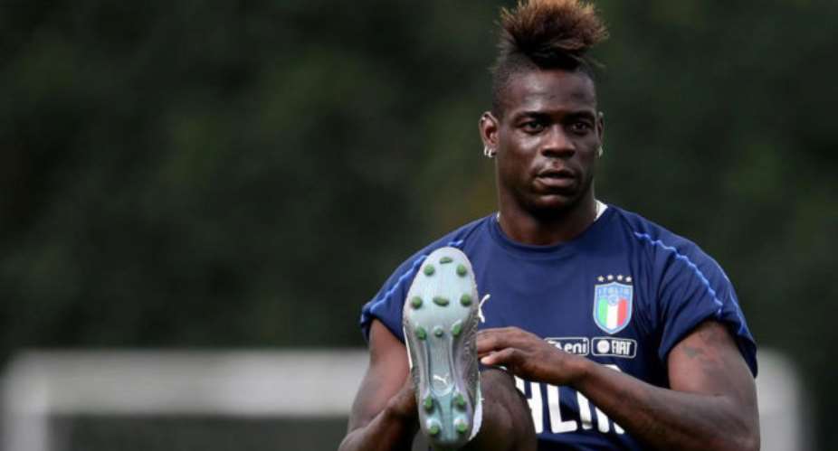 Balotelli Signs For Home Town Team Brescia