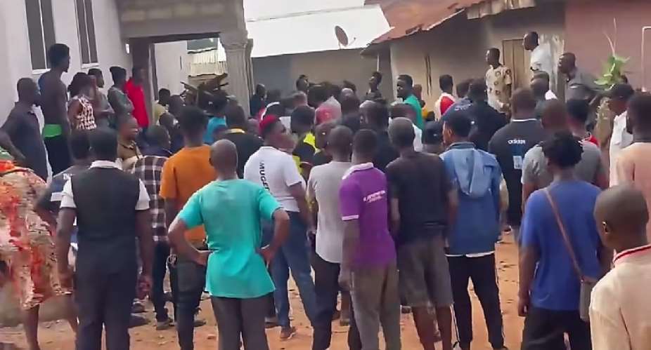 Tanoso youth grabbed Chief over alleged illegal miming activities near Tano River