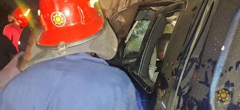 Man trapped in Kia Rio after crash rescued at Suhum