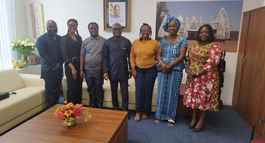 Lawyer Yaw Anokye Frimpong offers condolences