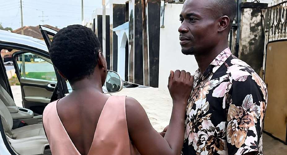 Husband and wife allegedly caught stealing car, forced to dance