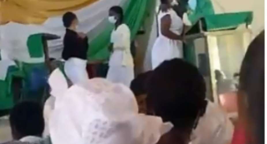 I didn’t think through my behaviour, I’m sorry – ‘Kissing’ Anglican priest apologises