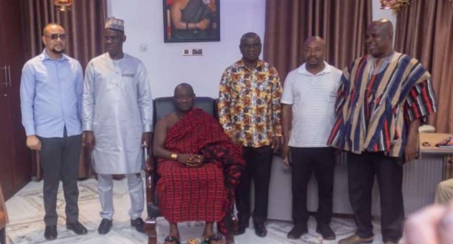 Education Minister calls on Sunyani Traditional Council