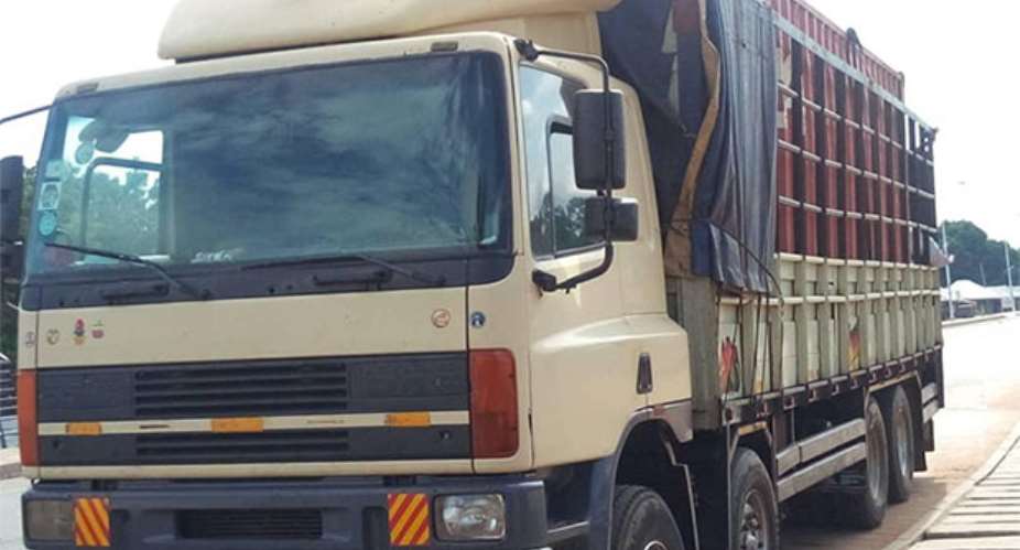 Truck Loaded With Rosewood Impounded