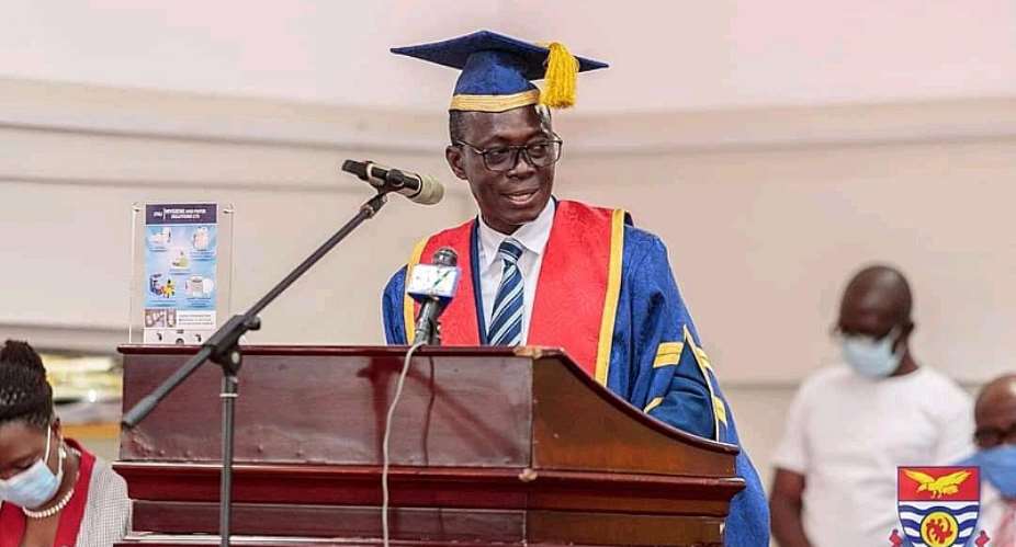 Professor Boampong Inducted As New UCC VC