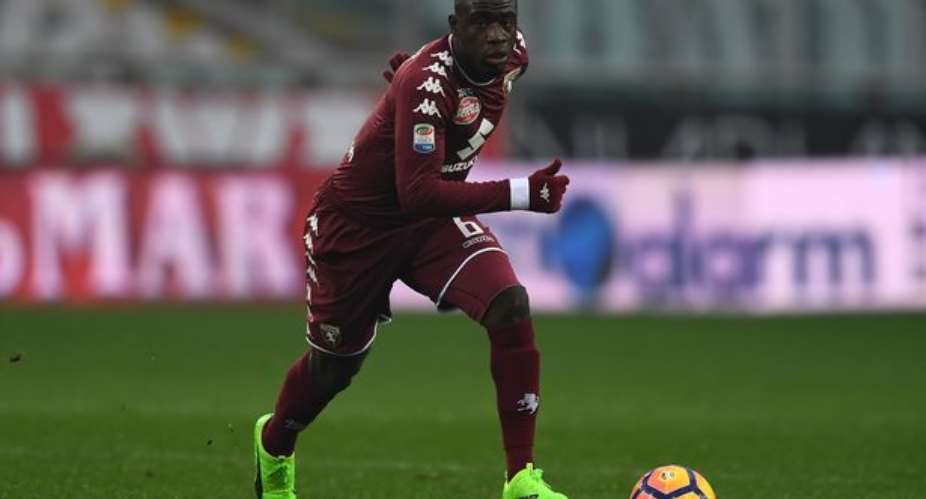 Torino midfielder Afriyie Acquah's move to Birmingham City stalls