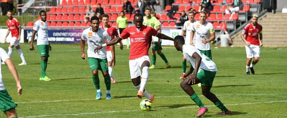 Raphael Dwamena Marks Vejle Boldklub With A Goal In defeat To Viborg