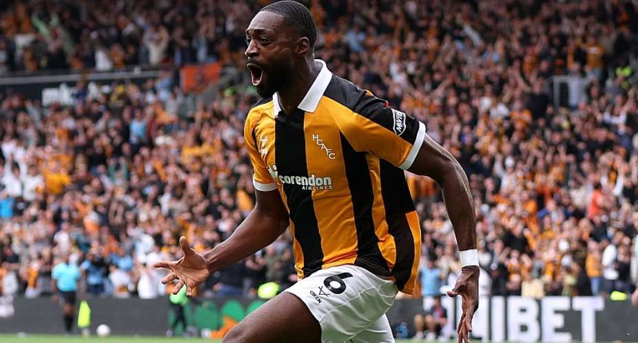 Hull City stun Manchester Unitedin dream Premier League return