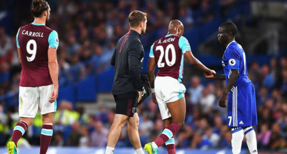Andy Carroll joins Andre Ayew on the West Ham United treatment table