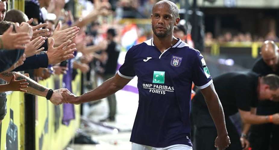 Anderlecht Coach Kompany Takes On New Match-Day Role