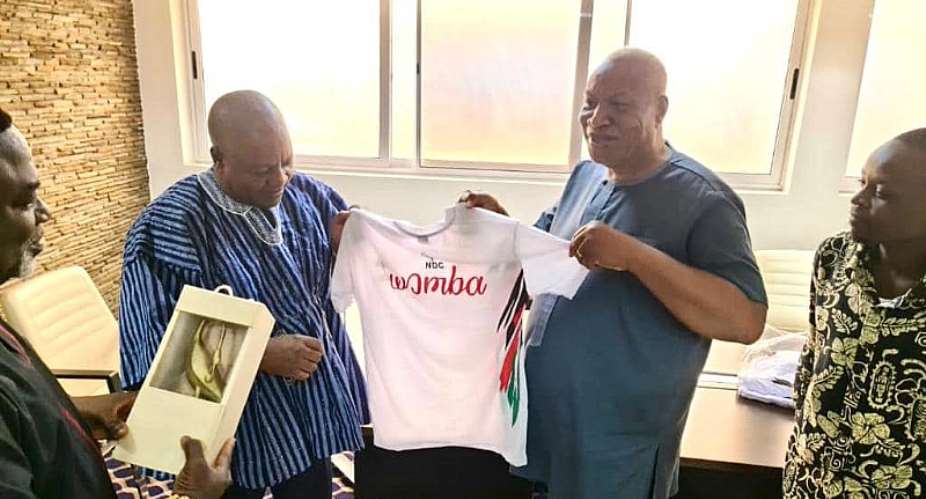 Mahama receives ‘NDC WMBA’ T-shirt for 2024