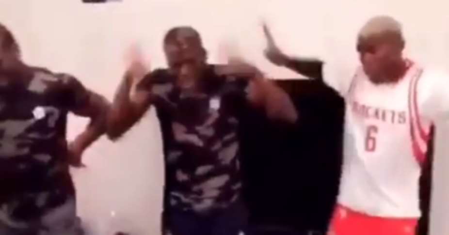 Paul Pogba: Man United midfielder busts out dancing moves with his brothers