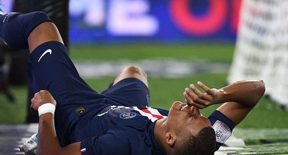 Kylian Mbappe To Miss Four Weeks With Injury And Cavani Out For Three