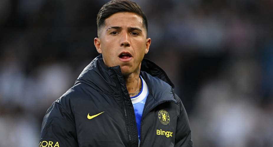 Manchester City to bid for Chelseas 120m-rated Enzo Fernandez