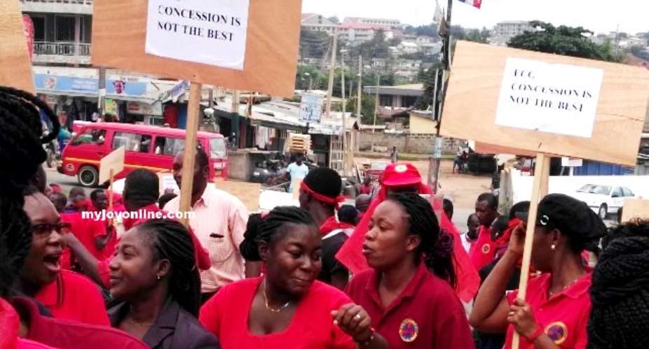 ECG staff court public support in the fight against privatization