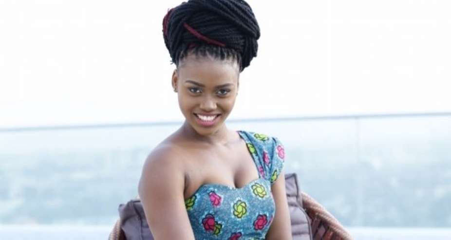 eShun thrills at Saltpond Odombea Festival