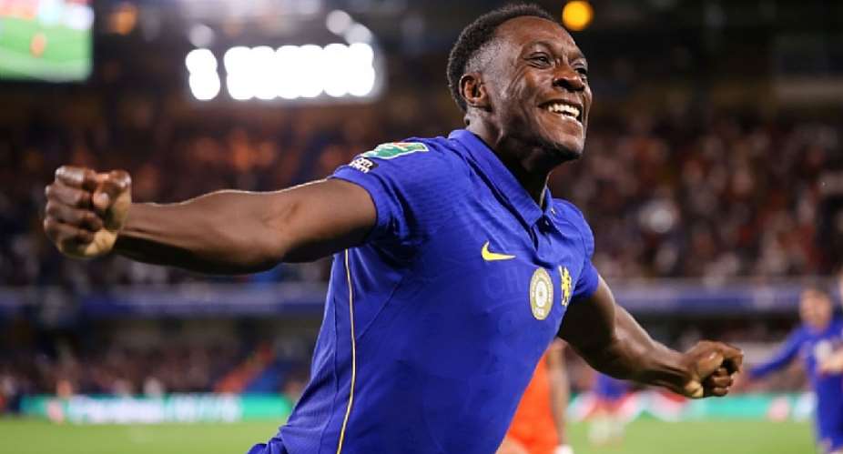 Chelsea set up third-round clash with Leeds as Welbeck scores on debut