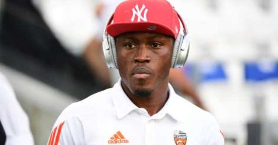 Majeed Waris: Crystal Palace bid 10m for Ghana striker