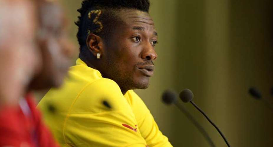 Gyan Lands In England  To Finalise  Deal