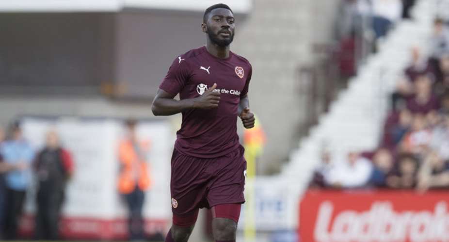 Ross Country agree deal for Hearts midfielder Prince Buaben