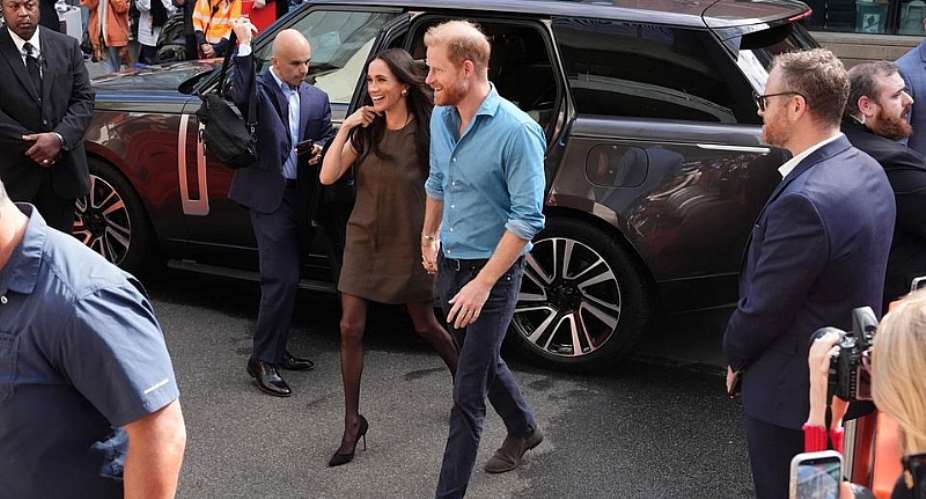 When they once visited to Australia, Prince Harry and the Duchess of Sussex were given a warm welcome, but moving back to the UK took place behind the scenes.