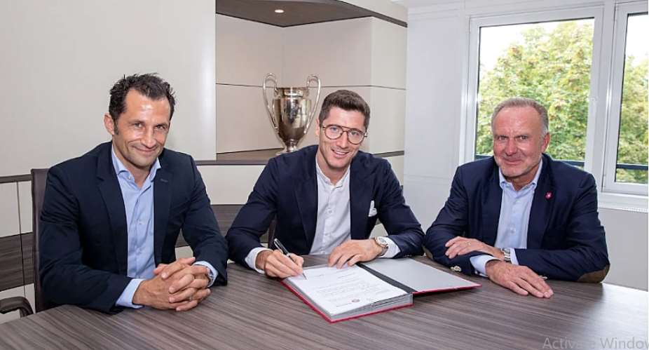 Lewandowski Extends Bayern Munich Contract Until 2023
